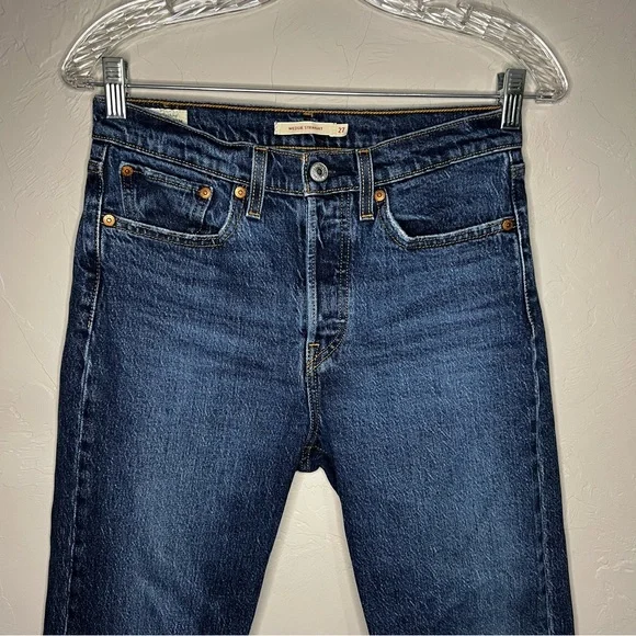 Levi’s Premium Wedgie Straight Button Fly High Rise Raw Hem Crop Denim Jeans - Picture 3 of 12